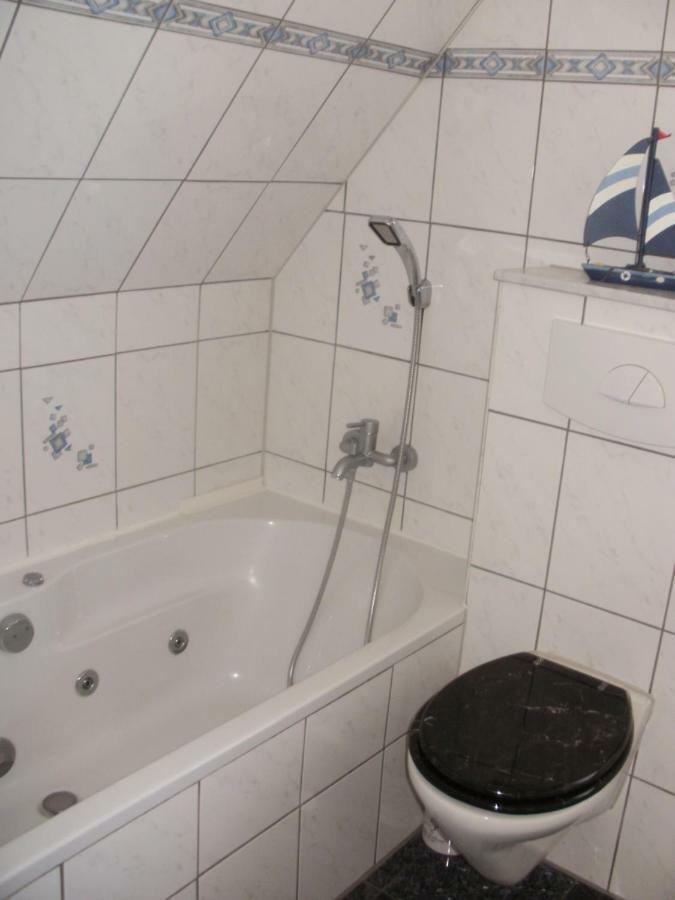 Apartment Monika Frechen Exteriör bild